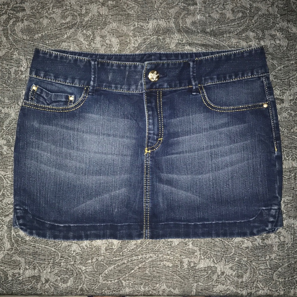Armani skirt